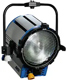 Prix Réduit ARRI True Blue ST5, 5000W, P.O., bleu-argent, sans connecteur
