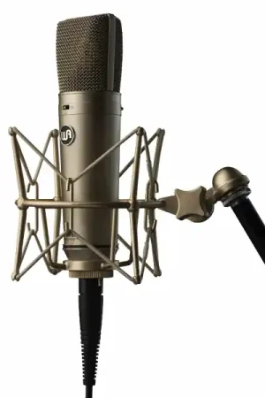 Warm AudioWA-87 Petit Prix